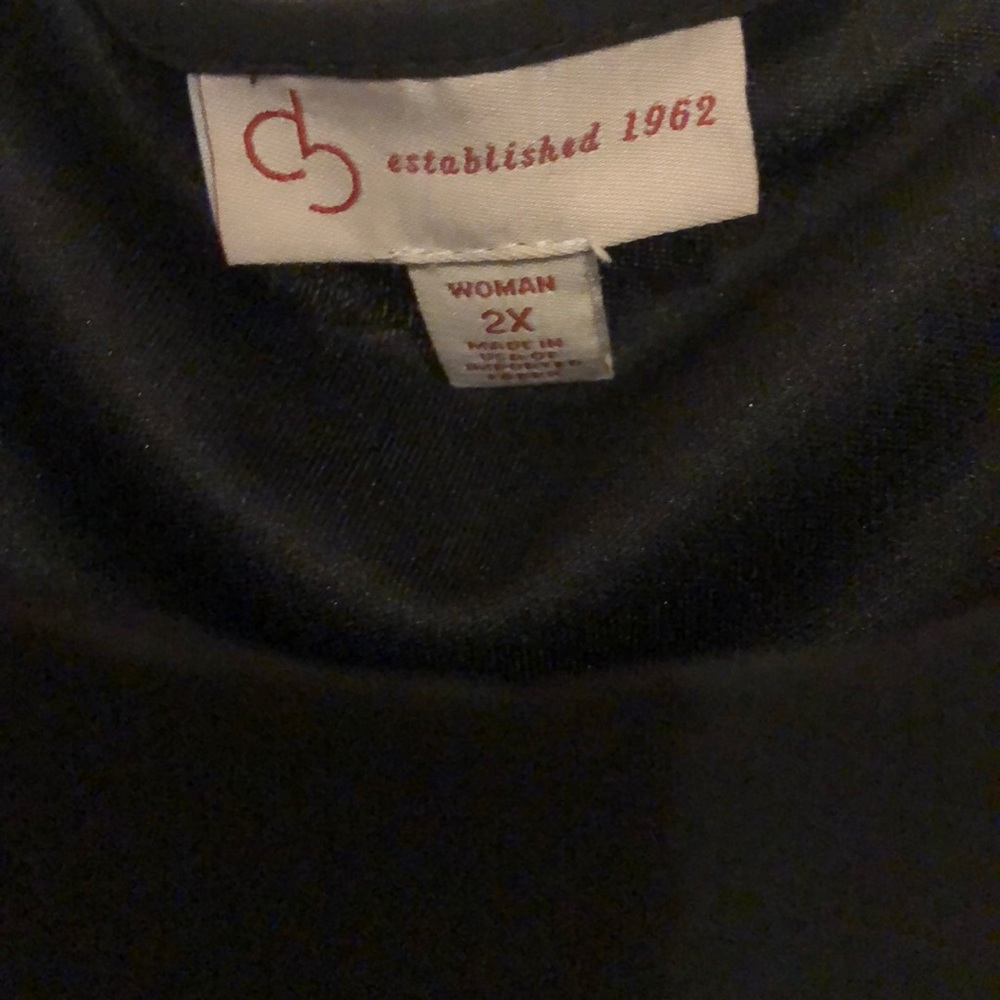 Dress - Picture 2 of 4